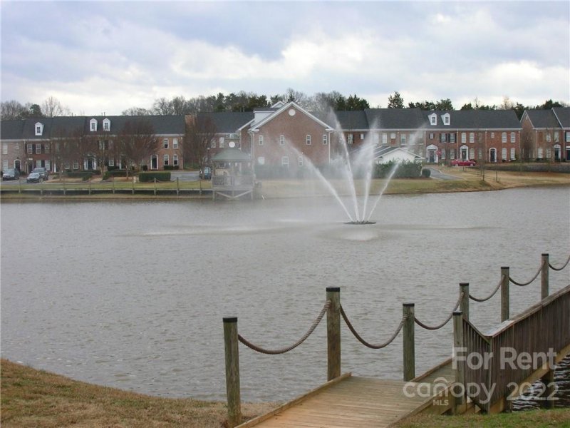 Property image 3 at 8720 Arbor Creek Drive, Charlotte, NC 28269