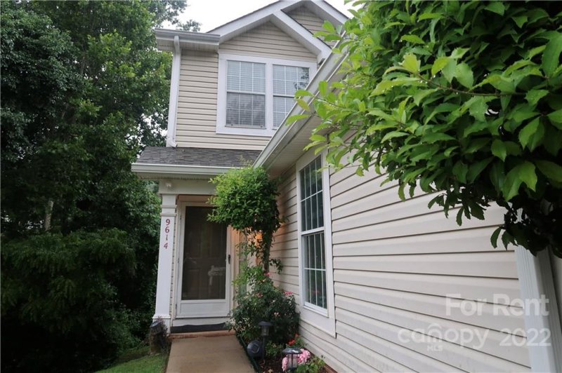 9614 Green Gable Court