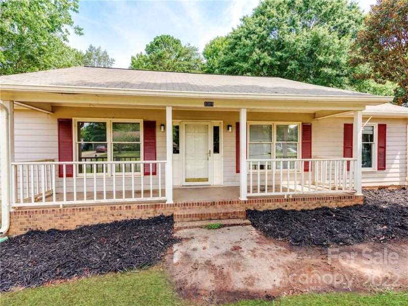 Property image 3 at 3309 Autumn Drive, Gastonia, NC 28056