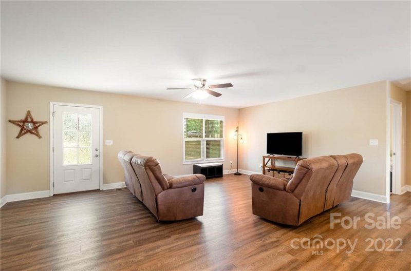 Property image 5 at 1084 Park Circle, Lincolnton, NC 28092