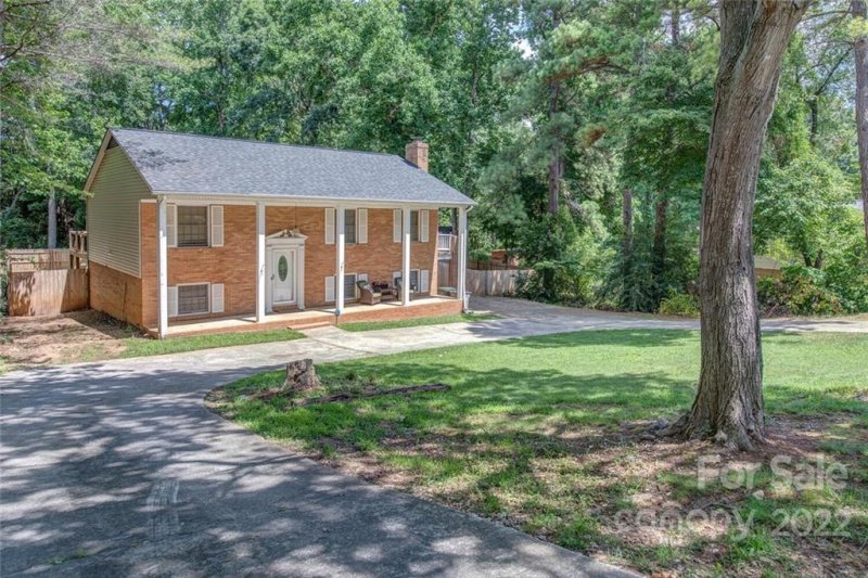 Property image 3 at 722 Brookside Drive, Gastonia, NC 28056
