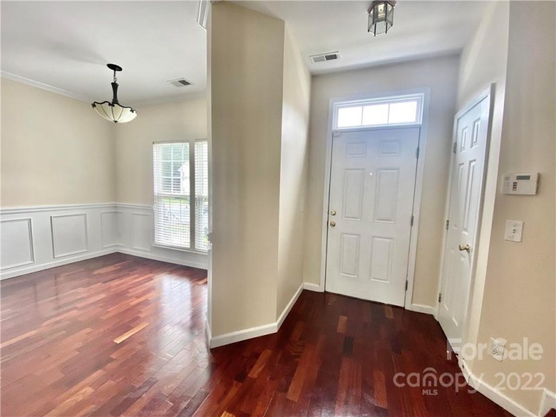 Property image 3 at 10842 Garden Oaks Lane, Charlotte, NC 28273