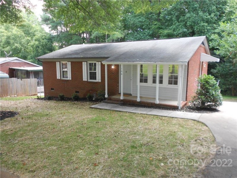Property image 2 at 106 Valley Road, York, SC 29745