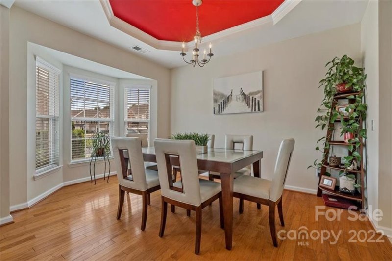 Property image 4 at 411 Foilage Court, Lake Wylie, SC 29710