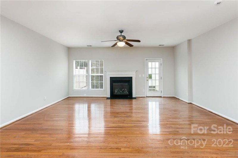 Property image 3 at 9762 Blossom Hill Drive, Huntersville, NC 28078