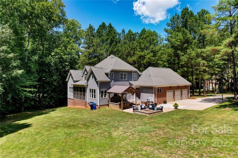 Property image 3 at 203 Winding Forest Drive, Troutman, NC 28166