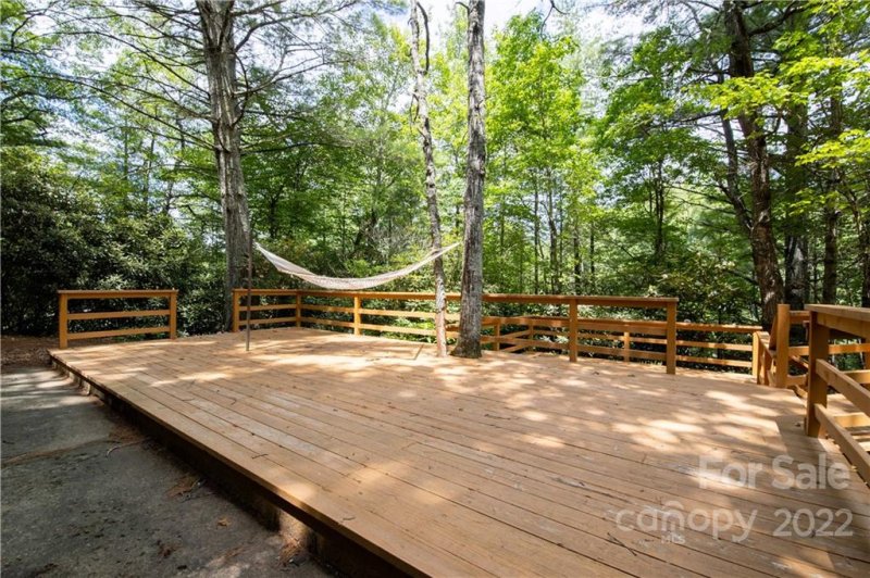 Property image 5 at 14 Bear Cub Drive, Spruce Pine, NC 28777