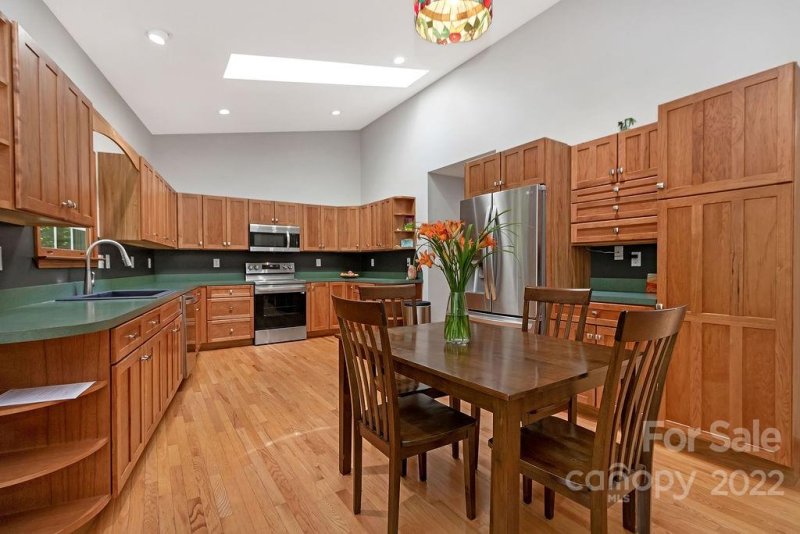 Property image 2 at 183 Wildwood Way, Lake Toxaway, NC 28747