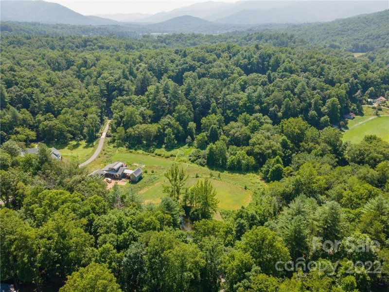 Property image 2 at 12 Parkland Grove, Asheville, NC 28805