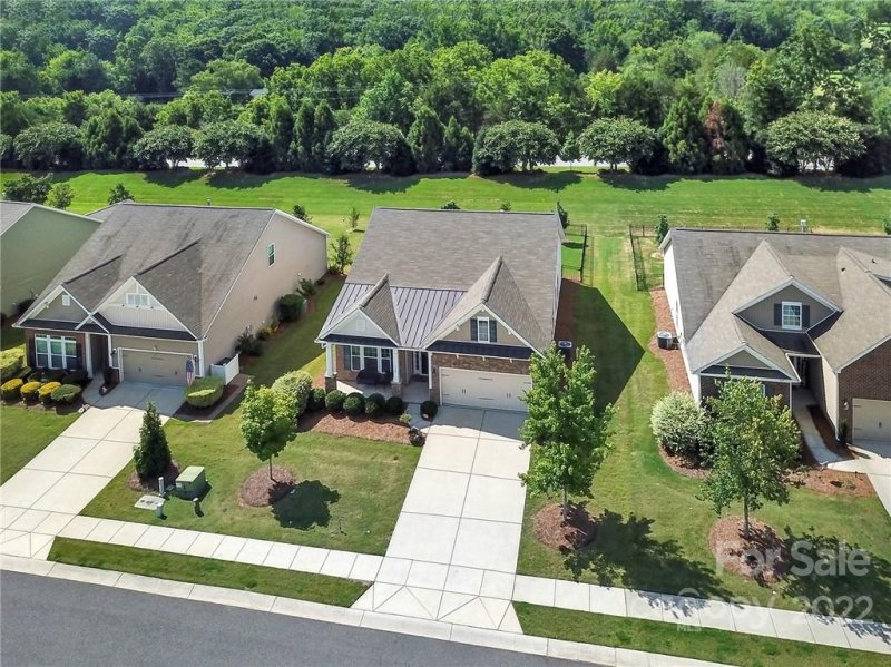 Property image 4 at 1128 Black Walnut Road, Clover, SC 29710