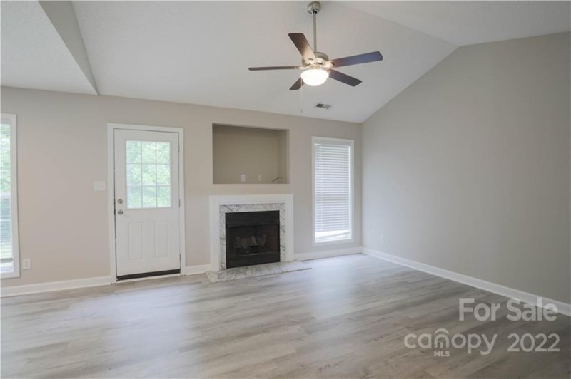 Property image 3 at 2424 Barkers Ridge Drive, Bessemer City, NC 28016