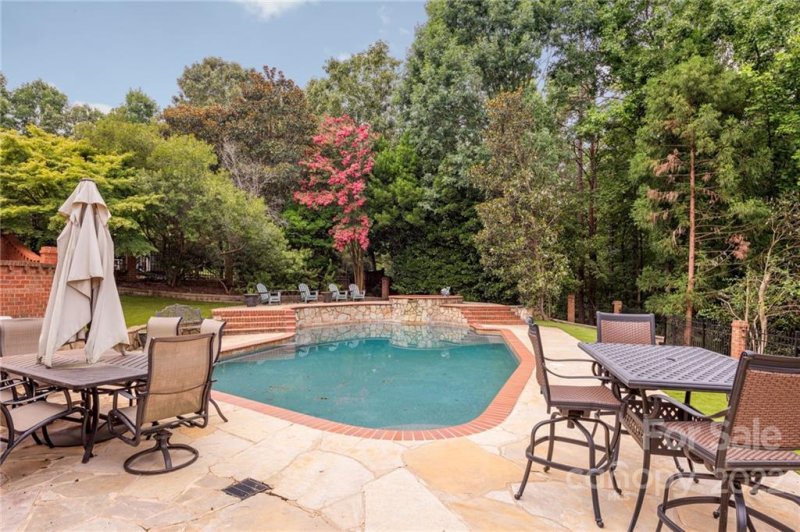 Property image 4 at 1324 Bellemeade Lane, Charlotte, NC 28270