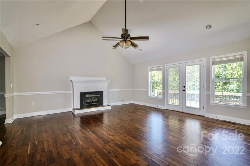 Property image 3 at 111 Stallion Lane, Statesville, NC 28625
