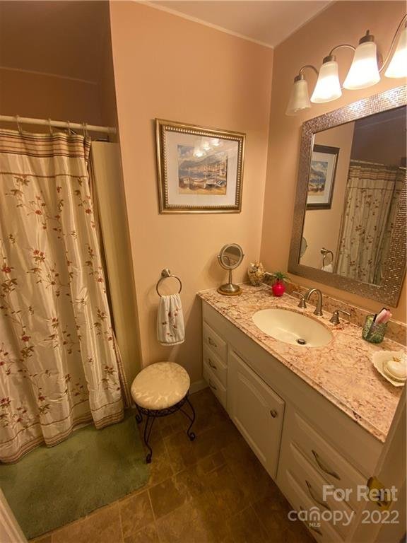 Property image 5 at 2502 Vineyard Boulevard, Asheville, NC 28805