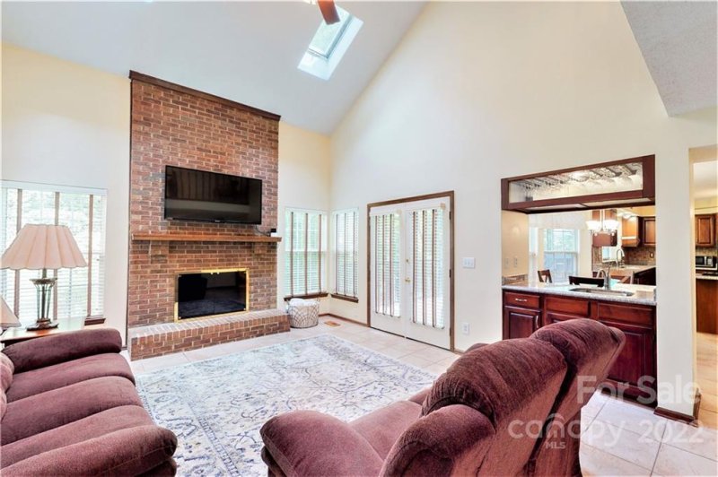 Property image 5 at 9801 White Cascade Drive, Charlotte, NC 28269