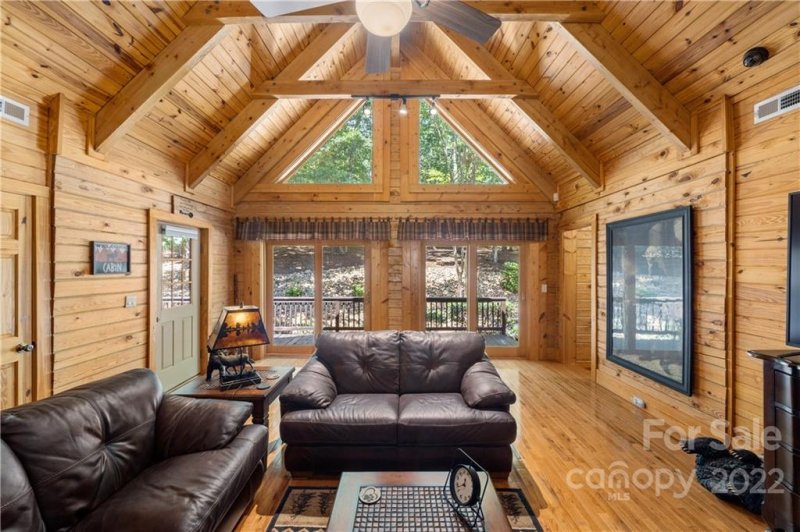 Property image 4 at 134 Mcdaniel Court, Lake Lure, NC 28746