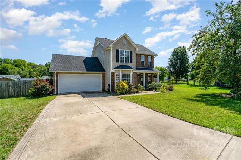 Property image 2 at 4301 Windjammer Court, Concord, NC 28027