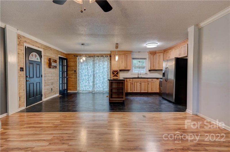 Property image 3 at 716 Ralphs Boulevard, Gastonia, NC 28052