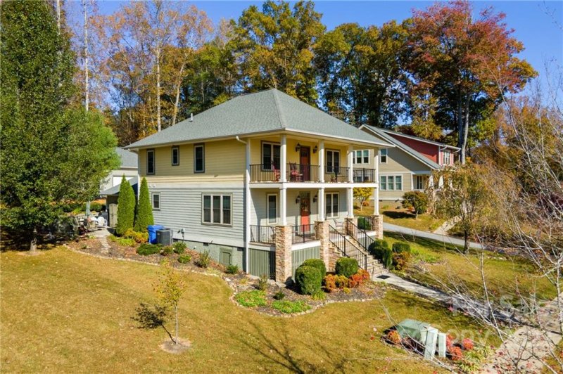 Property image 2 at 15 Twitter Lane, Brevard, NC 28712