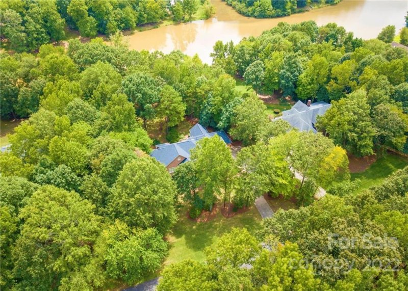 Property image 2 at 9027 Yellow Pine Court, Waxhaw, NC 28173