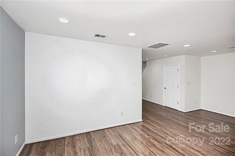 Property image 5 at 6668 Vlosi Drive, Charlotte, NC 28226