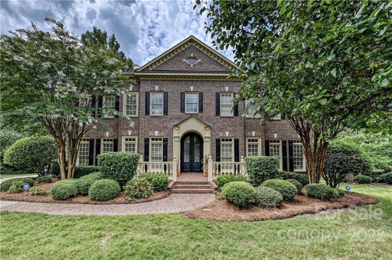 16736 Ansley Walk Lane