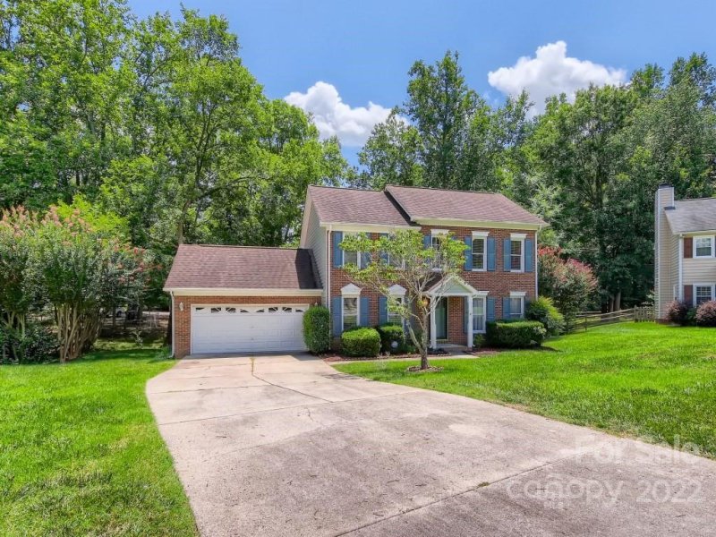 20306 Willow Pond Road