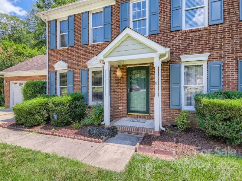 Property image 3 at 20306 Willow Pond Road, Cornelius, NC 28031