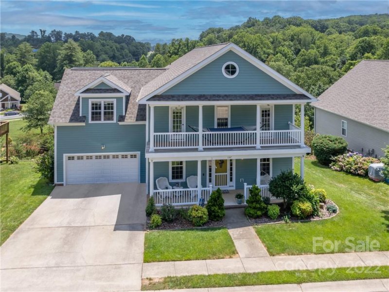 157 Carolina Bluebird Loop