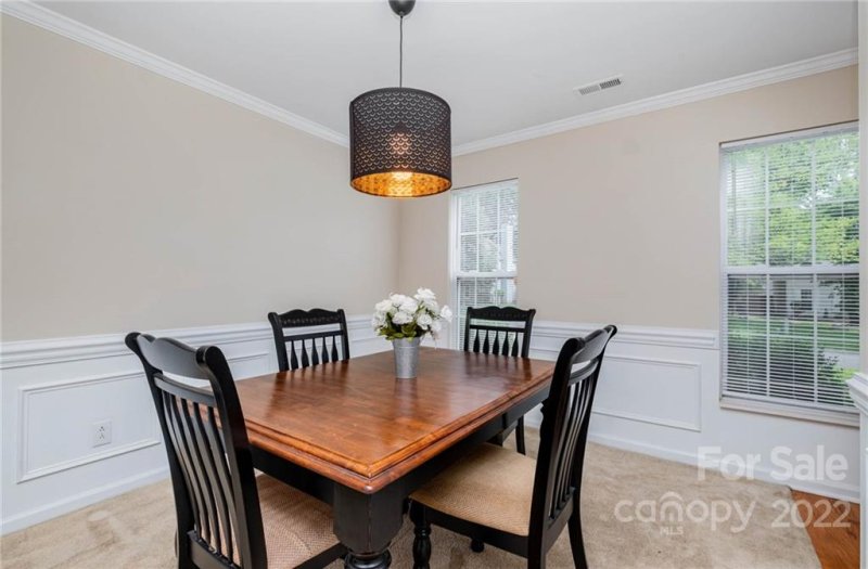 Property image 5 at 7515 Crestside Lane, Charlotte, NC 28227