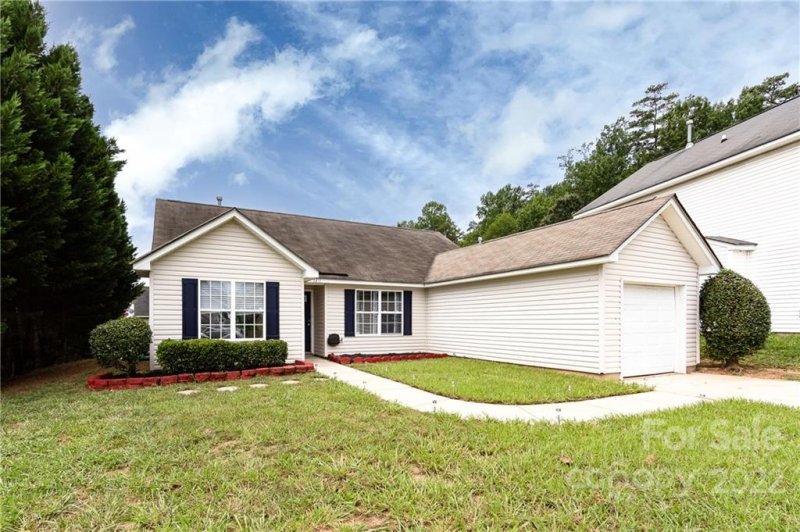 3211 Irwin Valley Court