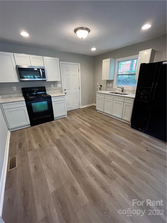 Property image 3 at 6817 Deanwood Place, Charlotte, NC 28217