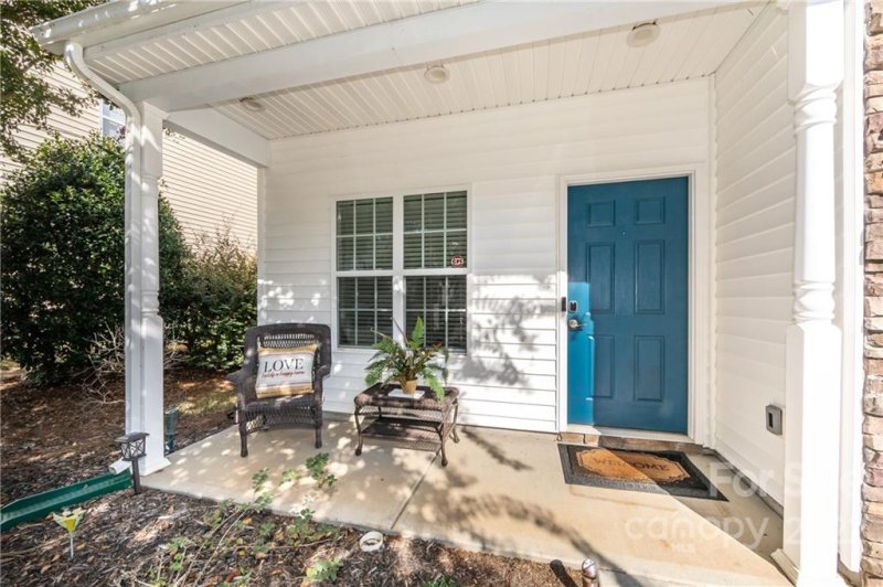 Property image 3 at 13916 Singleleaf Lane, Charlotte, NC 28278