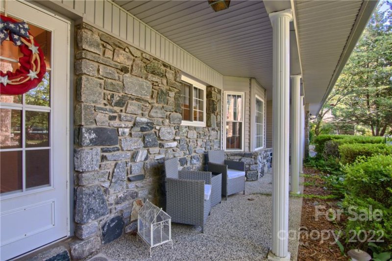 Property image 3 at 12 St Andrews Drive, Etowah, NC 28729