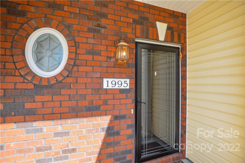 Property image 5 at 1995 Talbot Lane, Hickory, NC 28602