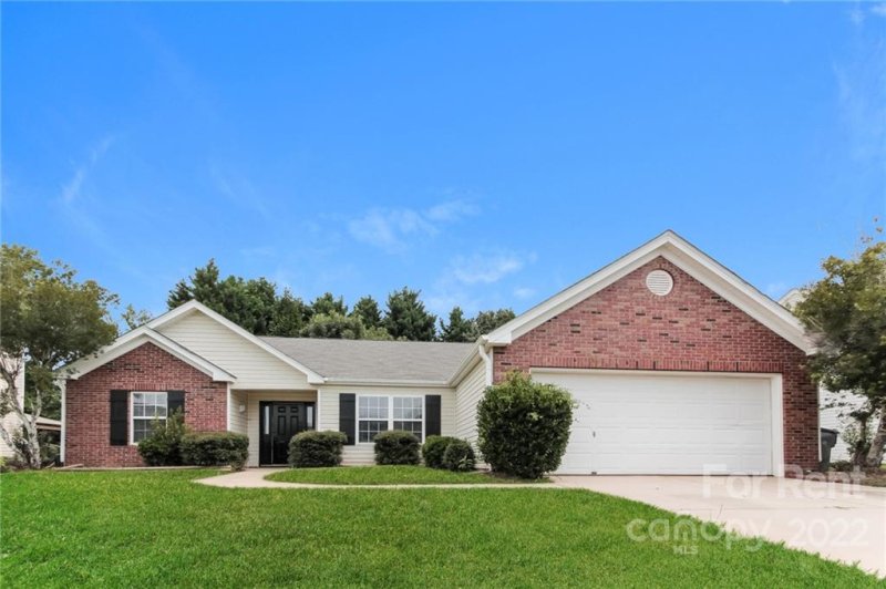 12043 Chantress Lane