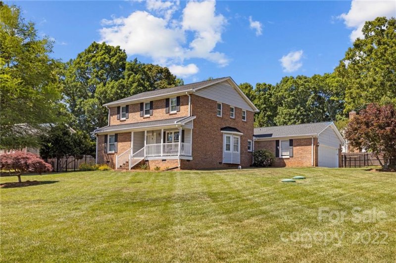 Property image 3 at 4400 Bainview Drive, Mint Hill, NC 28227