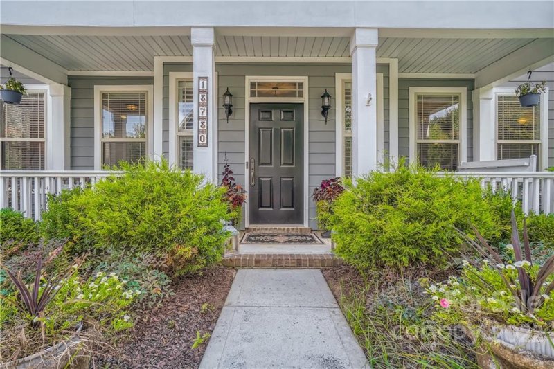 Property image 2 at 13730 Cedar Pond Circle, Huntersville, NC 28078