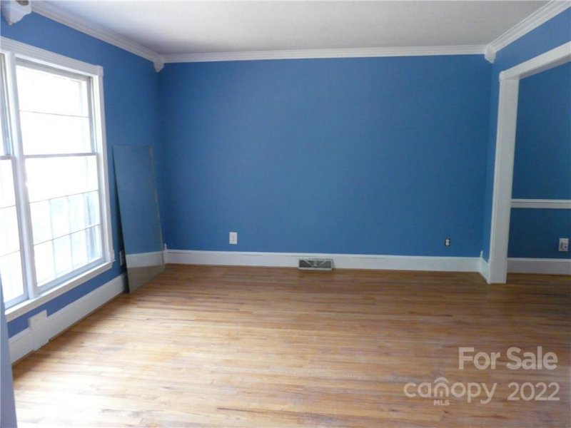 Property image 5 at 7628 Meadowdale Lane, Charlotte, NC 28212