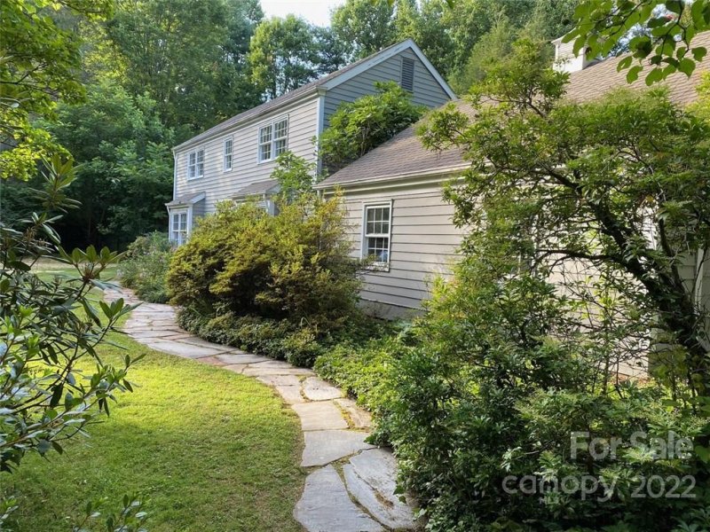 Property image 4 at 54 Meadowbrook Circle, Brevard, NC 28712