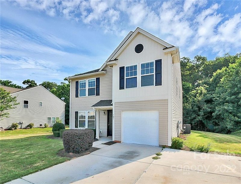 Property image 2 at 303 Smokehouse Lane, Albemarle, NC 28001