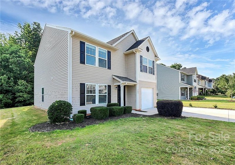 Property image 3 at 303 Smokehouse Lane, Albemarle, NC 28001