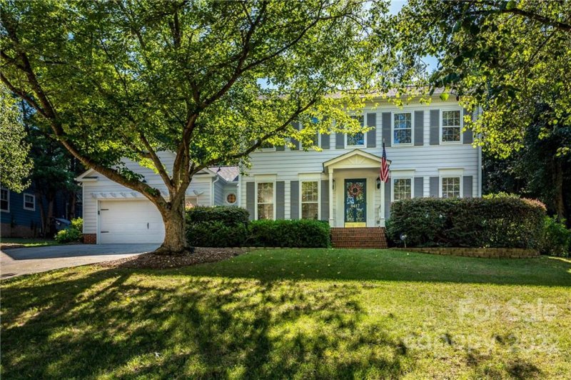 9417 Wood Ridge Drive