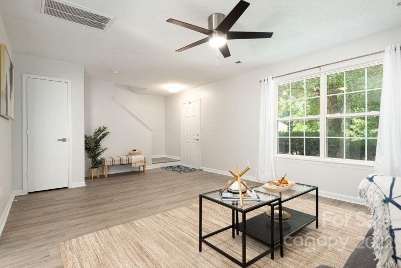 Property image 4 at 5211 Tresham Court, Charlotte, NC 28215