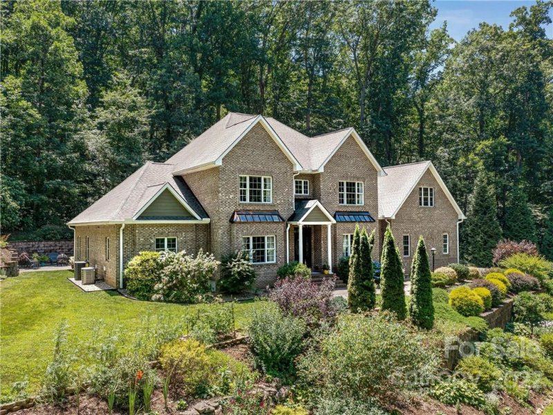 Property image 2 at 1 Angler Trail, Asheville, NC 28803