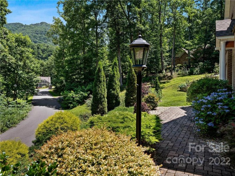 Property image 3 at 1 Angler Trail, Asheville, NC 28803