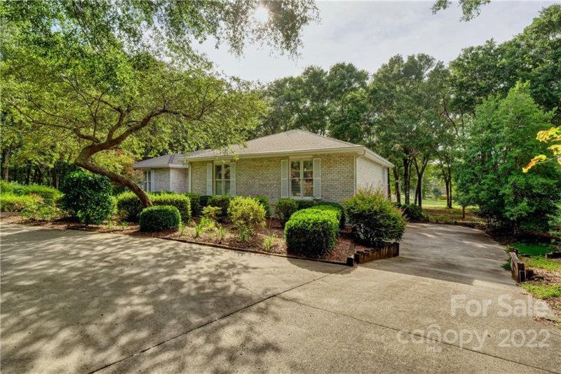 Property image 2 at 312 Heather Drive, Sunset Beach, NC 28468