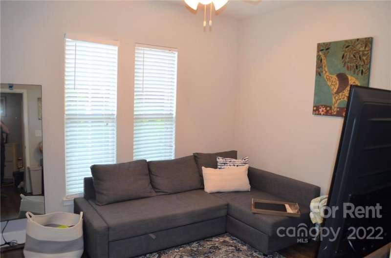 Property image 3 at 841 Seigle Point Drive, Charlotte, NC 28204