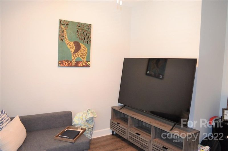 Property image 4 at 841 Seigle Point Drive, Charlotte, NC 28204