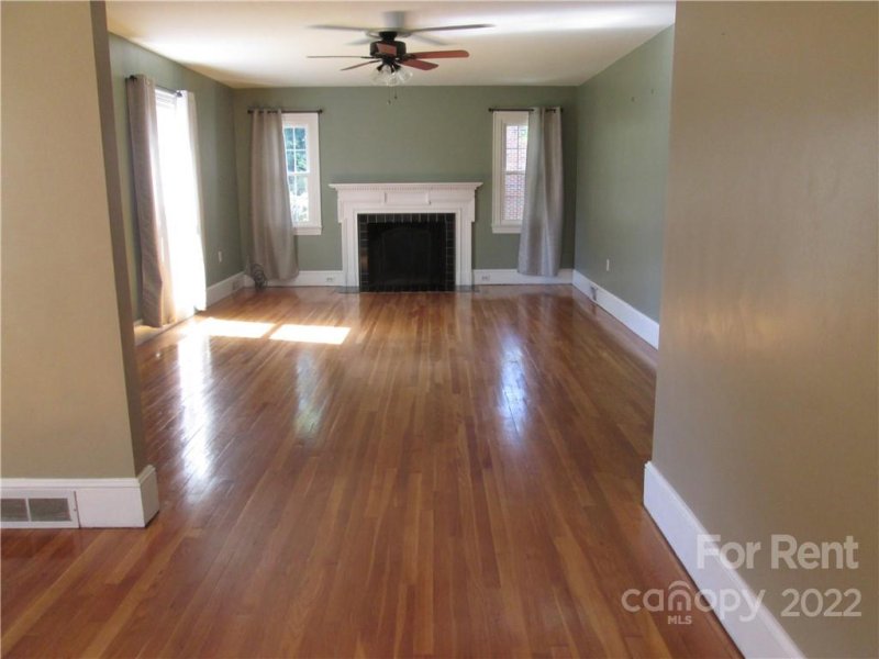 Property image 5 at 515 Mountain View Street, Lenoir, NC 28645